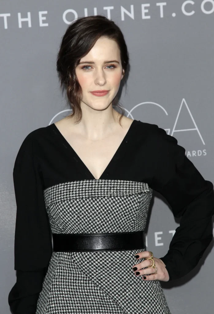 Rachel Brosnahan Net Worth, Wiki, Height, Age, Family, Husband and Career Brosnahan started her television career back in 2010 doing smaller parts on "Mercy," "The Good Wife," and also "In Treatment."