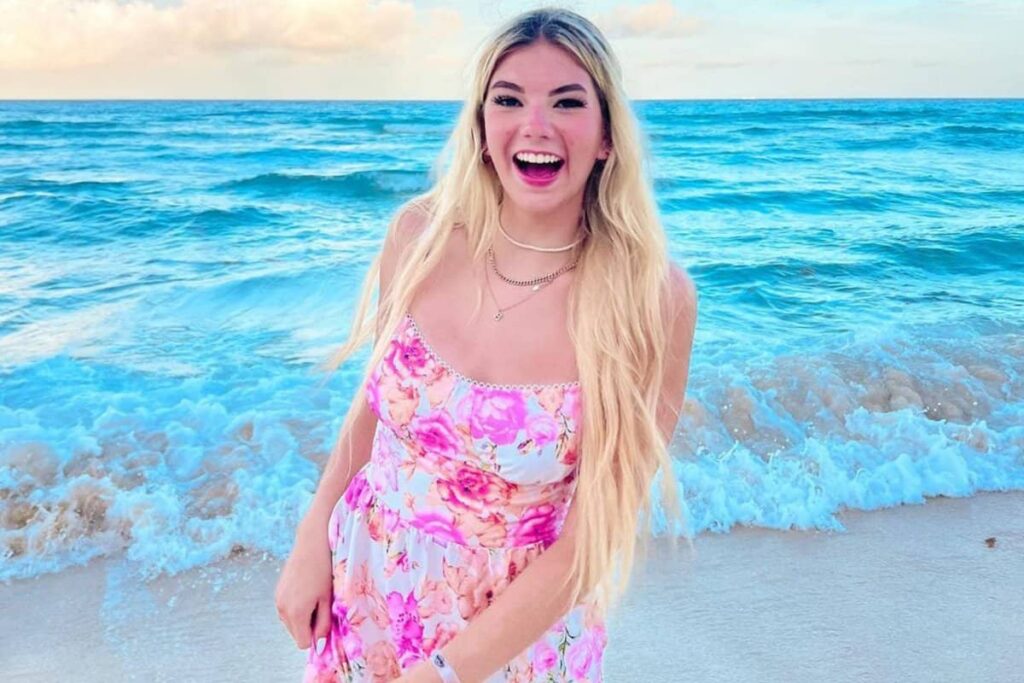 Kate Marie Baker Net Worth, Wiki, Height, Age, Family, Husband and Career Kate content is a lively mix of beauty advice, updates on her life, religious content, and familiar POV scenario stories.