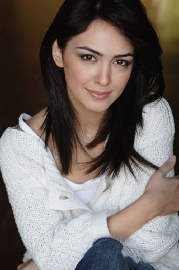 Top 10 Most Beautiful Muslim Women in The World