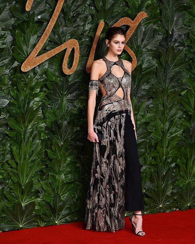 Kaia Gerber Net Worth, Wiki, Height, Age, Family, Boyfriend and Career Kaia modeling job truly started after she joined Calvin Klein in 2017, just like prior brand representatives Raf Simons and Hedi Slimane.