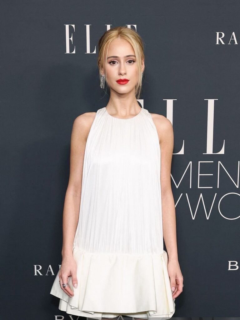 Maria Bakalova Net Worth, Wiki, Height, Age, Family, Boyfriend and Career Film Roles