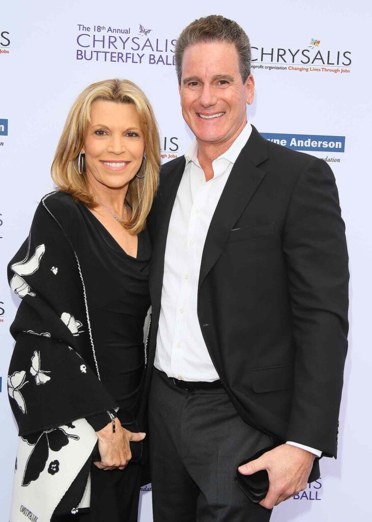 Vanna White Net Worth, Wiki, Height, Age, Family, Husband and Career Vanna White brief relationship with Michael Kaye, a handsome business person, was intense from 2004 through 2006.