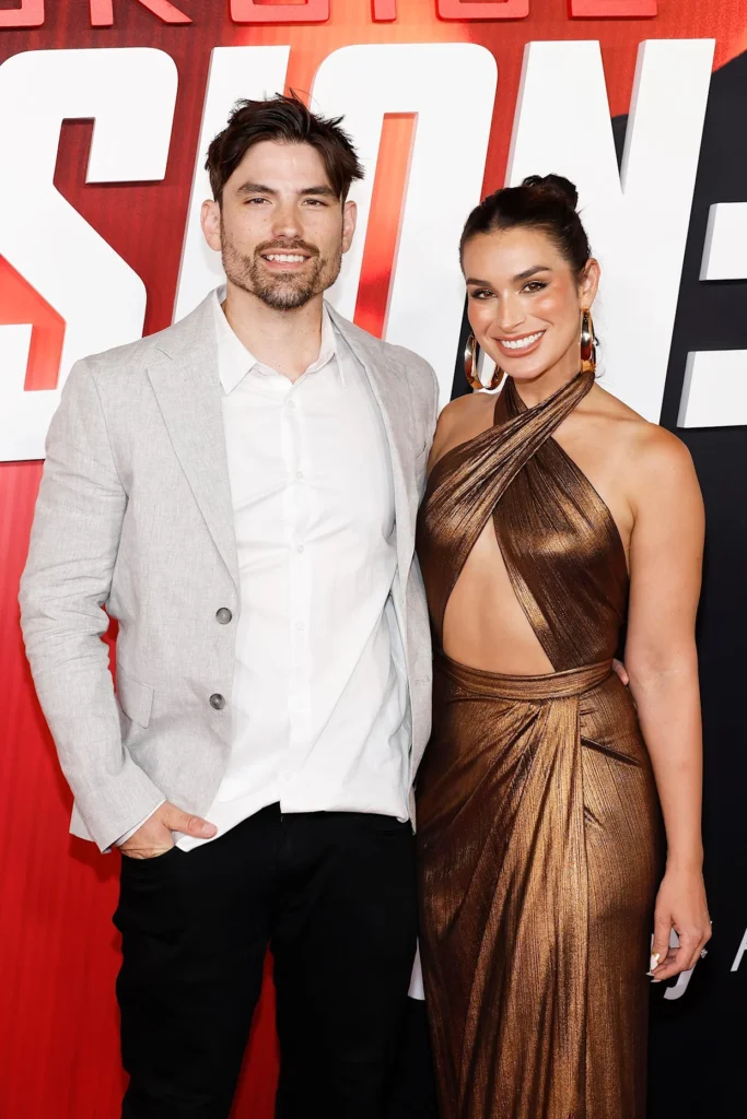 Ashley Iaconetti Net Worth, Husband, Wiki, Age, Height, Parents, Movies and Career Ashley Iaconetti Haibon her husband Jared Haibon, opened Audrey’s Coffee House and Lounge in South Kingstown, Rhode Island.