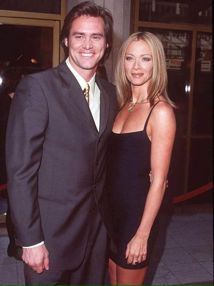 Lauren Holly Body Measurements, Height, Wiki, Age, Parents, Husband, Movies and Career In 1991, she married Danny Quinn, but their relationship ended in divorce in 1993 after a brief marriage and the birth of a child.