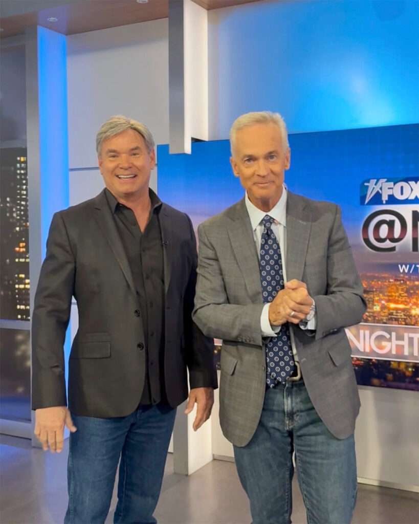 Trace Gallagher Net Worth, Salary, Wiki, Age, Height, Wife, Fox News and Career Trace Gallagher measures 6 feet 1 inches high, which equates to roughly 185 centimeters. He weighs about 176 pounds or 80 kilograms in weight.