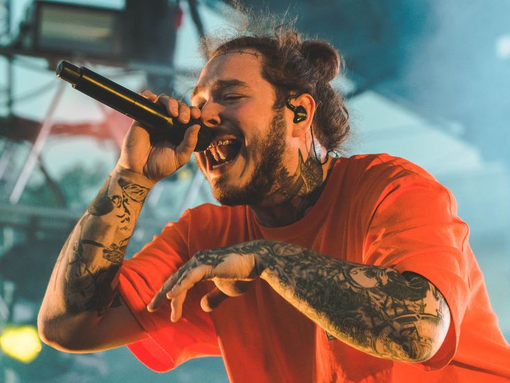 Post Malone Net Worth, Wife, Wiki, Age, Height, Parents, Songs and Career The rapid popularity of White Iverson drew notice from company leaders, resulting in Post Malone agreeing to terms with Republic Records.