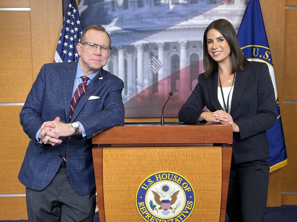 Madison Scarpino Net Worth, Husband, Wiki, Age, Height, Fox News and Career Madison started with Fox News working as a multimedia reporter located in St.