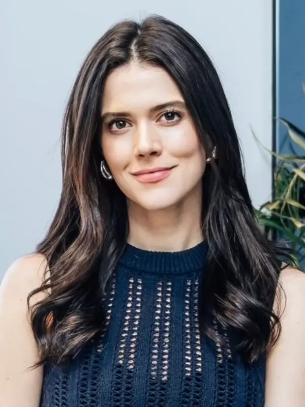 Lydia Moynihan Net Worth, Salary, Wiki, Age, Height, Parents, Husband and Career Breaking news stories are the most recent reports about significant happenings.