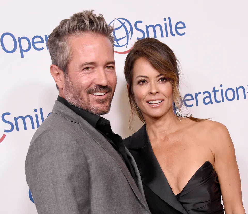 Brooke Burns Net Worth, Husband, Wiki, Age, Height, Parents, Movies and Career Brooke Burns married to actor Julian McMahon in 1999.