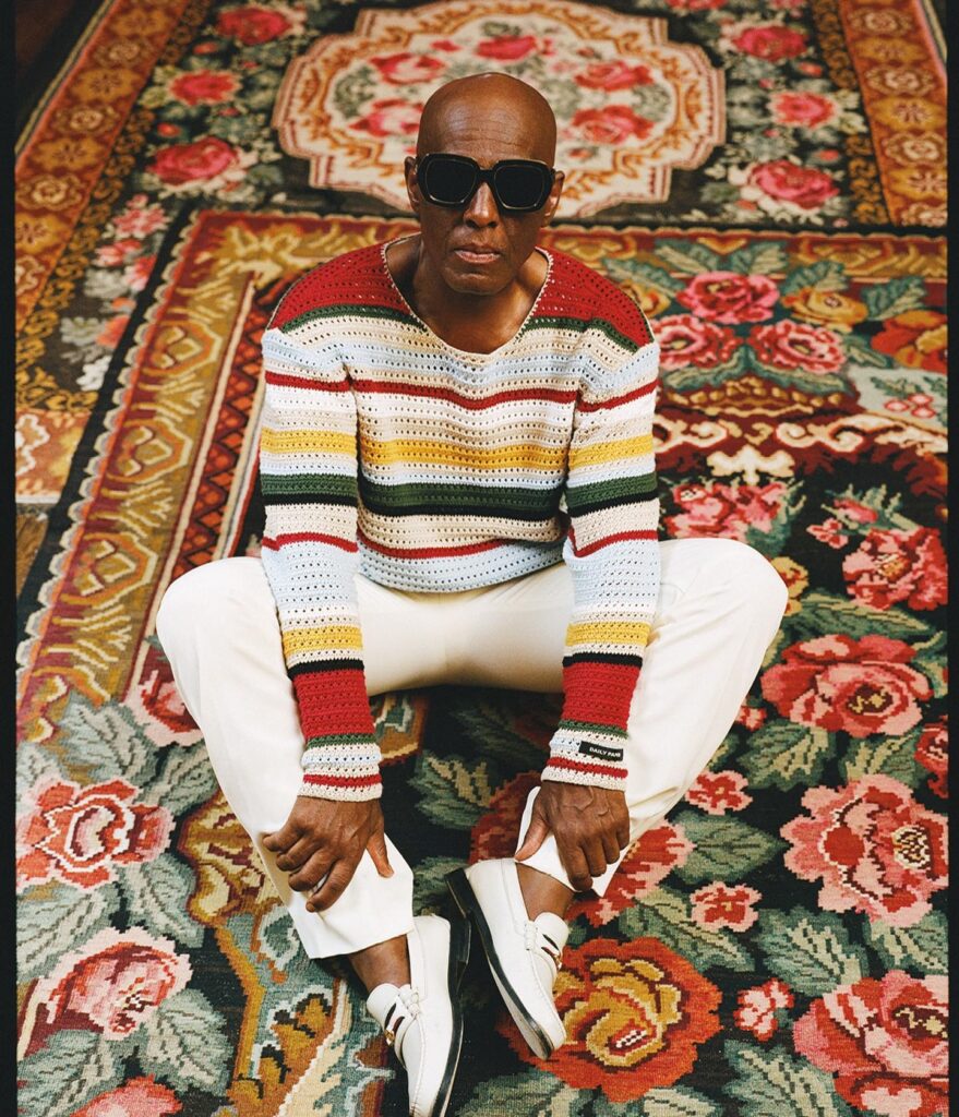 Dapper Dan Net Worth, Gucci, Doll, Wiki, Age, Height, Wife and Career Dapper Dan’s apparel is recognized for its striking, bright appearance that combines street wear with upscale quality.