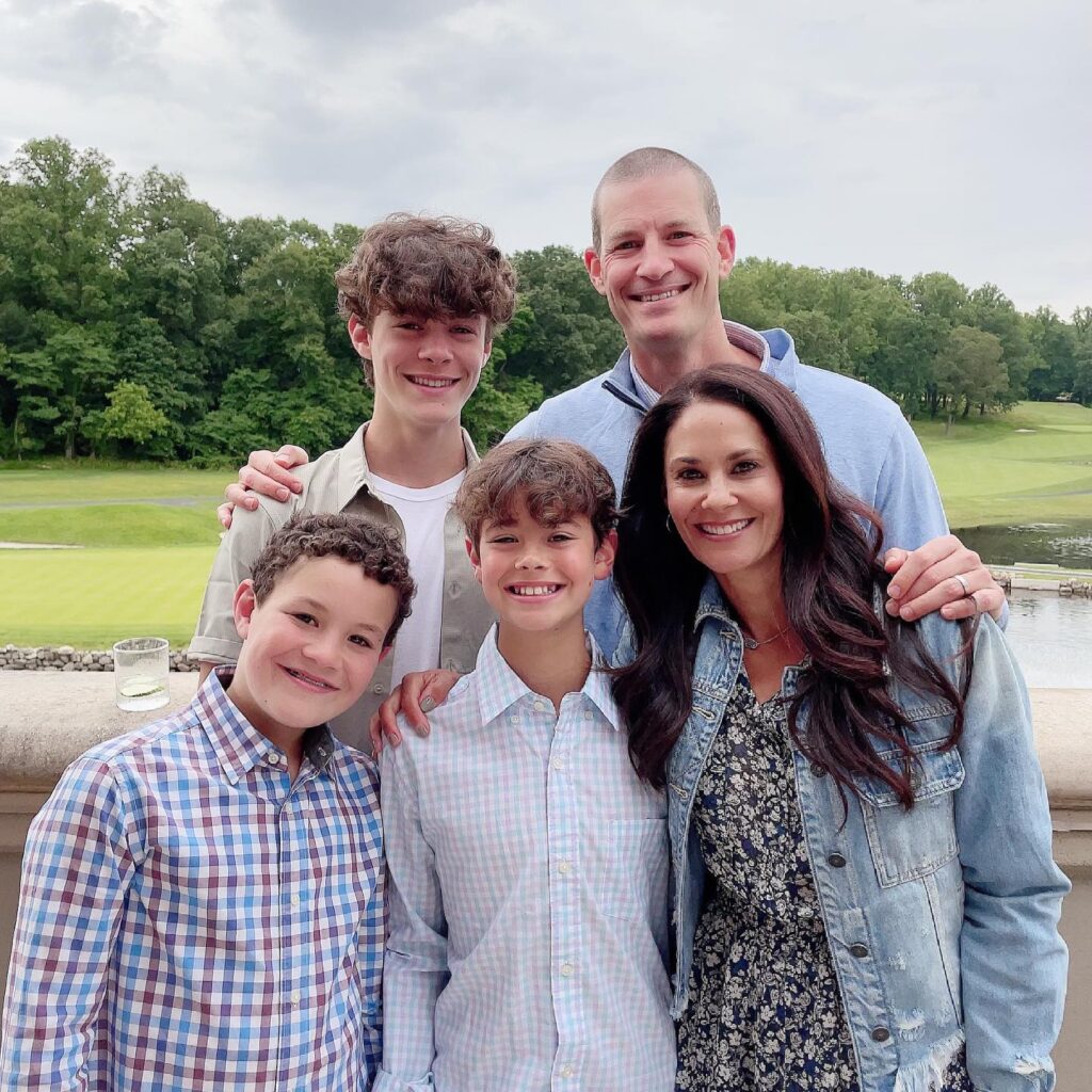 Tracy Wolfson Net Worth, Husband, Wiki, Age, Height, Parents, Sportscaster and Career Tracy Wolfson is a married female and has been with her husband David Reichel considering the fact that 2003. The couple presently lives in their residence in New Jersey, Tenafly.