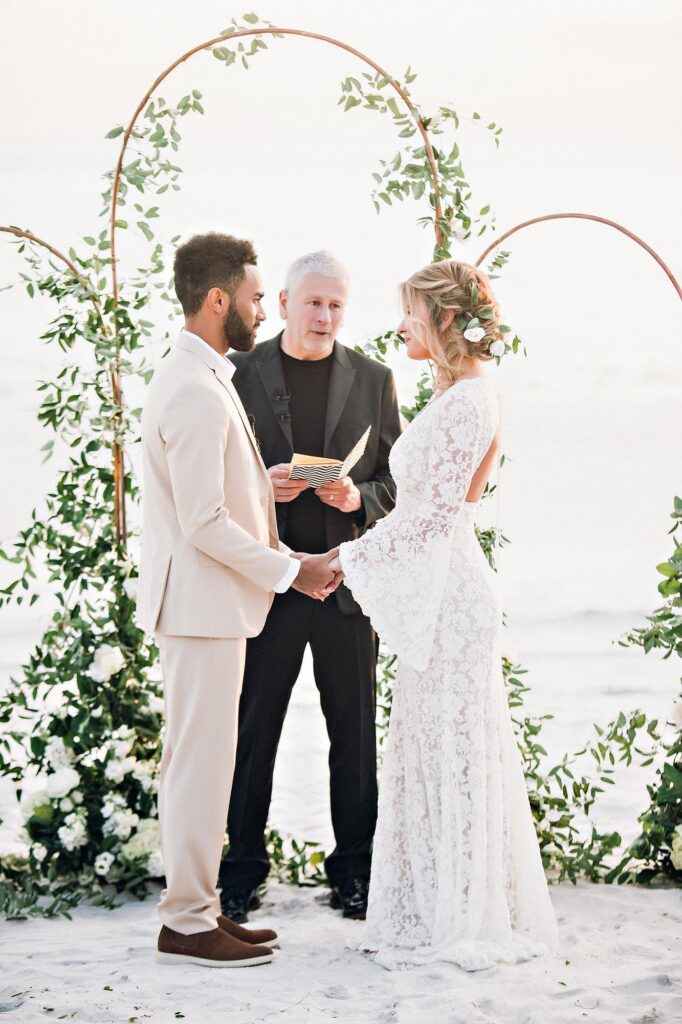 Kristen Ledlow Net Worth, Husband, Wiki, Age, Height, Parents, Sportscaster and Career Kristen Ledlow does no longer have a lengthy courting history. She is no longer viewed with many guys in public.