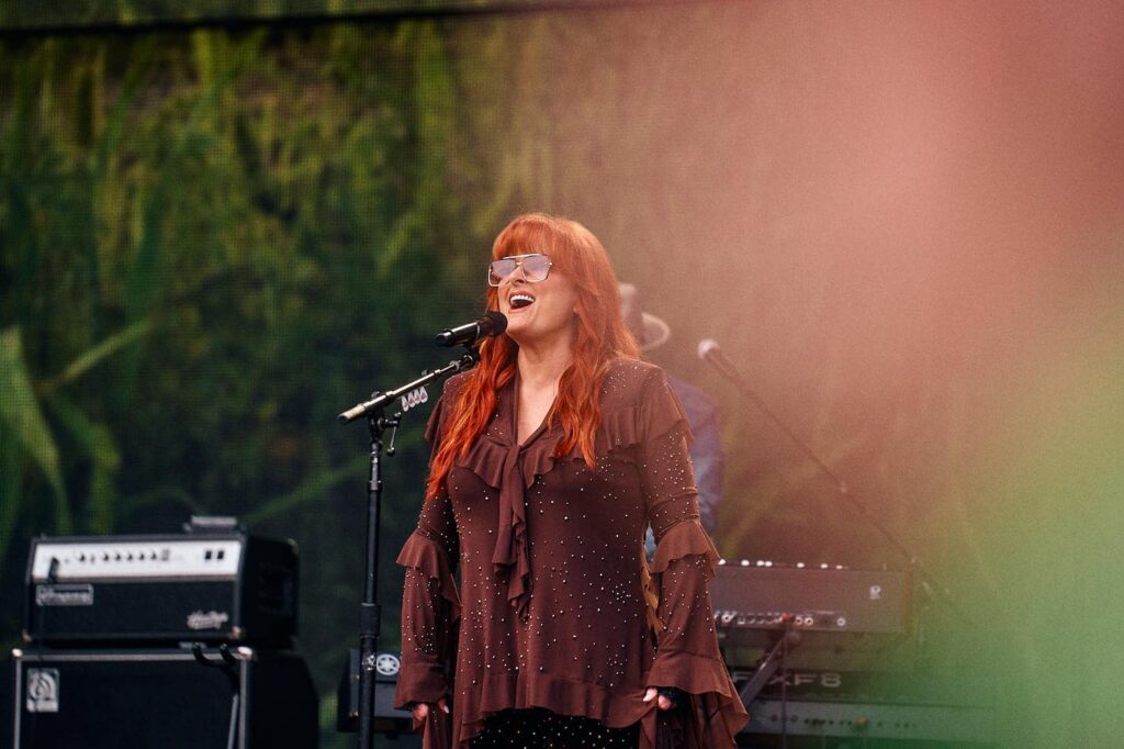 Wynonna Judd Net Worth, Husband, Wiki, Age, Height, Parents, Songs and Career In 1983, Wynonna and her mother, Naomi, fashioned The Judds and signed with RCA Records. The duo shortly rose to fame, turning into one of the most profitable acts in usa track history.