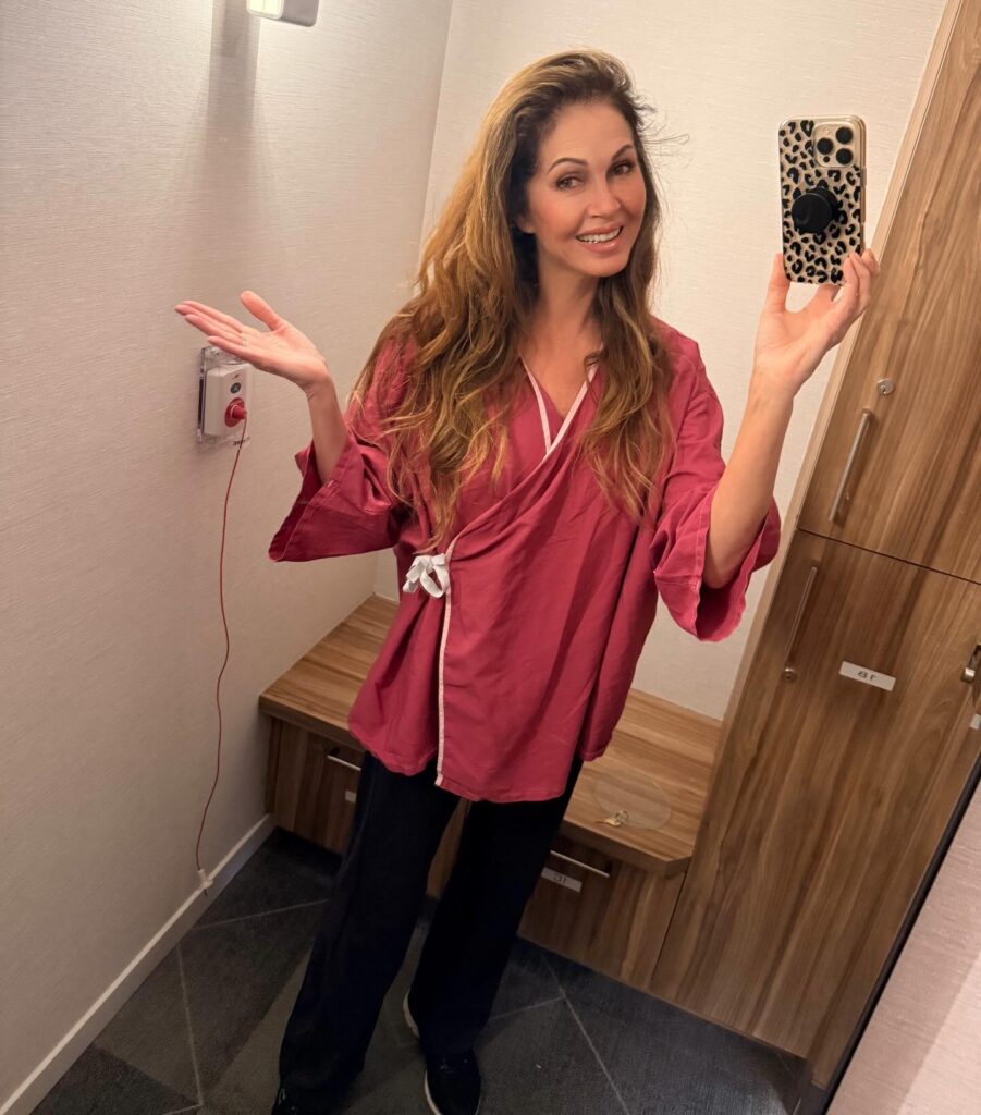 Lisa Guerrero Net Worth, Husband, Wiki, Age, Height, Parents, Journalist and Career Lisa Guerrero height is 5 feet 8 inches (1.73 m) and weight is 62 kilograms (137 lbs).