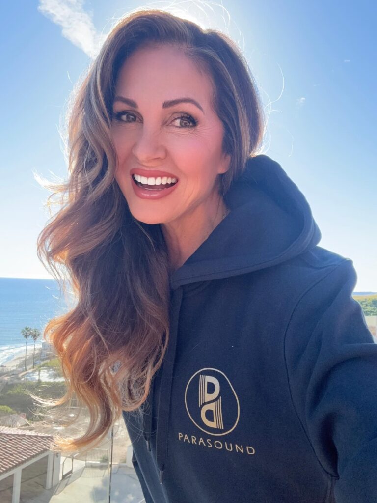 Lisa Guerrero Net Worth, Husband, Wiki, Age, Height, Parents, Journalist and Career Lisa Guerrero has in no way stored doing solely one job. She was once considered in tv shows, movies, modelling and additionally hosting.