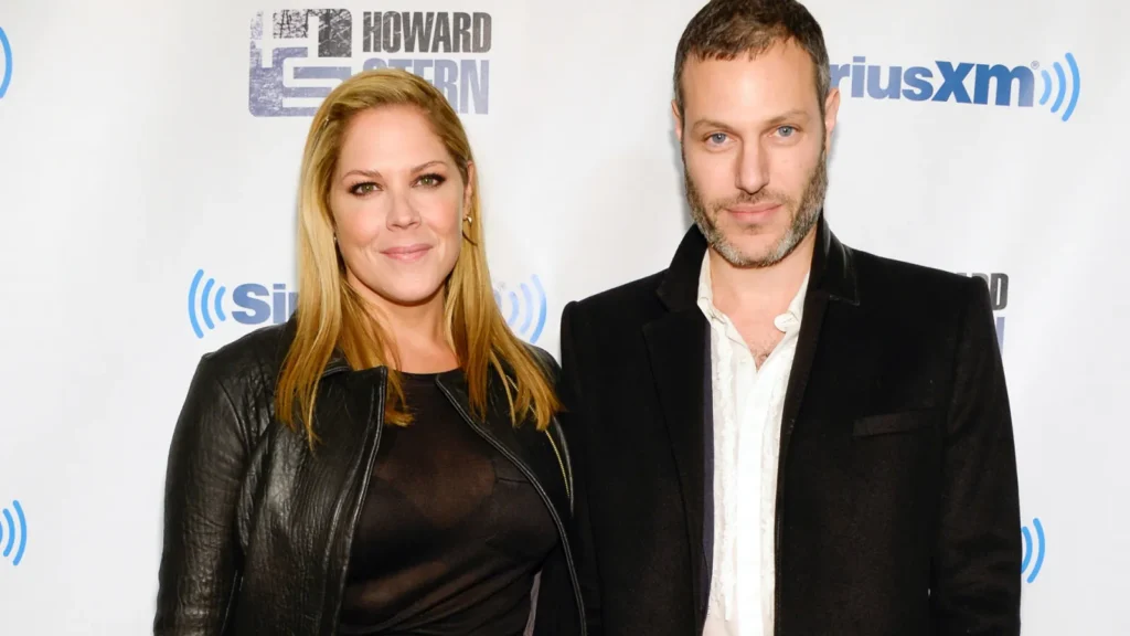 Mary McCormack Net Worth, Husband, Wiki, Age, Height, Parents, Movies and Career Mary McCormack married to actor Richard Schiff from 1998 to 2006, and they have three daughters together.