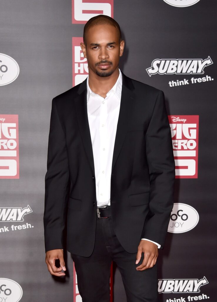 Damon Wayans Jr. Net Worth, Wife, Wiki, Age, Height, Parents, Movies and Career Damon Wayans Jr. height is 6 feet 1 inch (1.85 m) and weight is 85 kilograms (187 lbs).