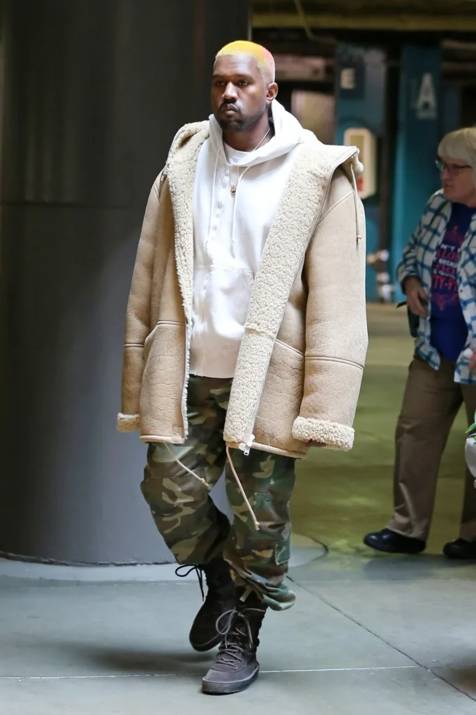 Kanye West Net Worth, Wife, Wiki, Age, Height, Parents, Songs and Career Kanye West height is about 5 feet 8 inches tall and weighs around 75 kg. His black hair and also has dark brown eyes.