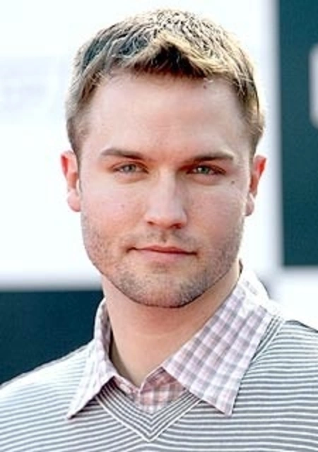 Scott Porter Net Worth, Wife, Wiki, Age, Height, Parents, Movies and Career Scott Porter Net Worth $2 Million
