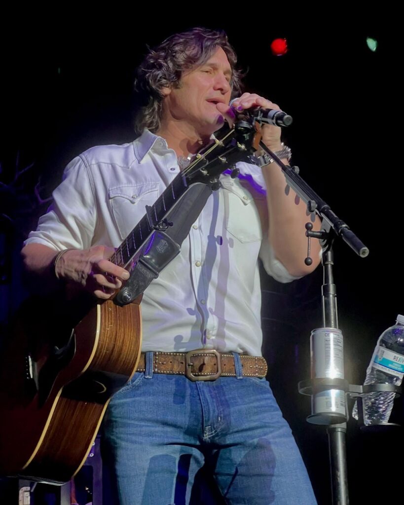 Joe Nichols Net Worth, Wife, Wiki, Age, Height, Parents, Songs and Career Joe Nichols Top 10 Best Songs