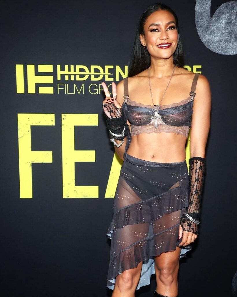 Annie Ilonzeh Net Worth, Husband, Wiki, Age, Height, Parents, Movies and Career Annie commenced her performing profession in 2007 with her debut as Becky in the tv cleaning soap opera How I Met Your Mother.