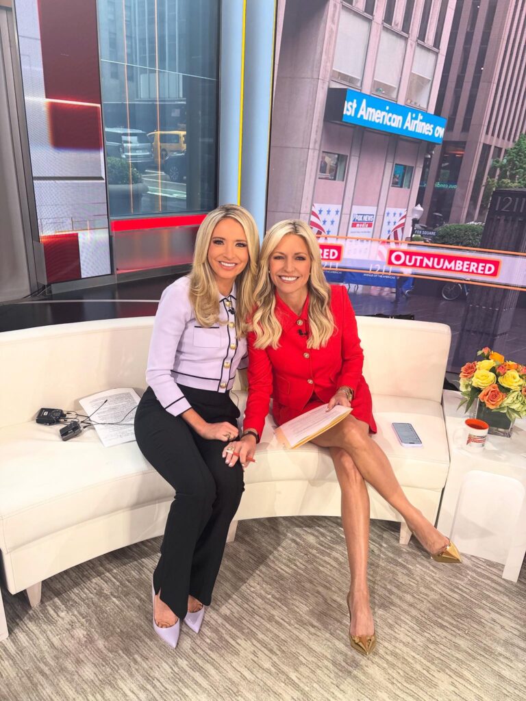 Ainsley Earhardt Net Worth, Husband, Wiki, Age, Height, Parents, Fox News and Career Ainsley Earhardt Journalism