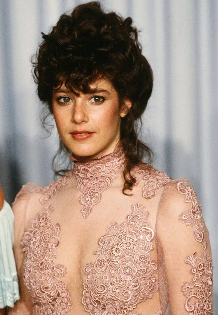 Debra Winger Height, Net Worth, Husband, Wiki, Age, Parents, Movies and Career Debra Winger Net Worth $22 Million