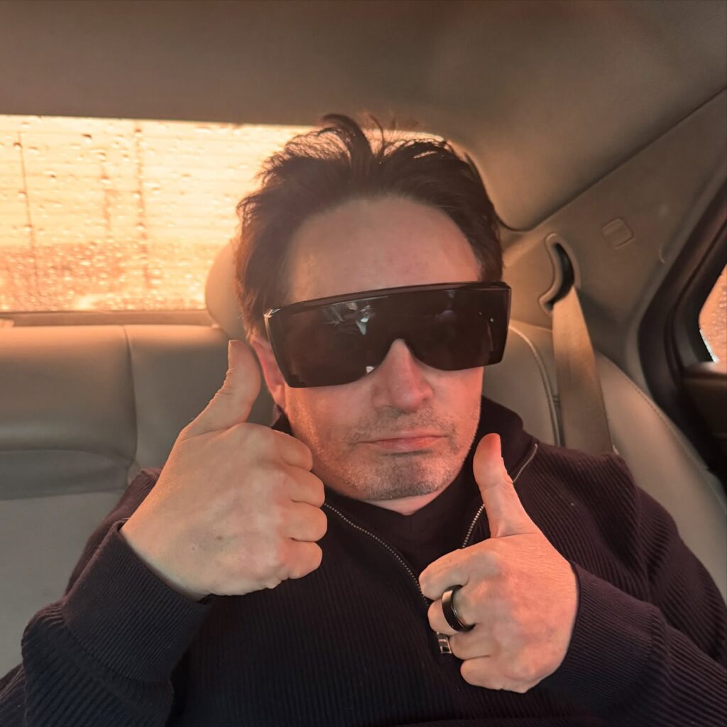 Chris Kattan Net Worth, Wife, Wiki, Age, Height, Parents, Movies, SNL and Career Chris Kattan studied performing arts at California State University and commenced his performing profession at "The Groundlings," following in his father's footsteps.