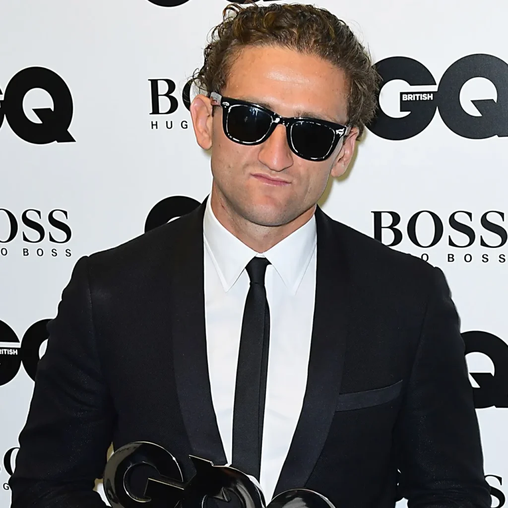 Casey Neistat Height, Net Worth, Wife, Wiki, Age, Parents, You Tuber and Career Casey Neistat Net Worth $20 to $27 Million