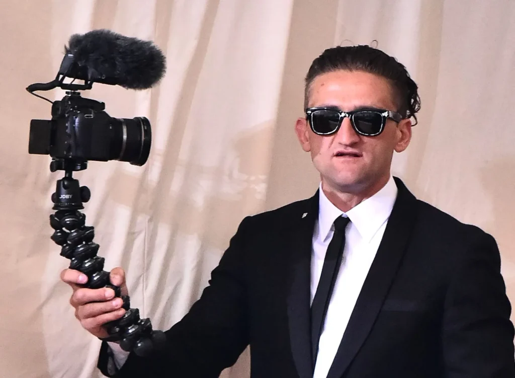 Casey Neistat Height, Net Worth, Wife, Wiki, Age, Parents, You Tuber and Career Casey Neistat launched his personal YouTube channel. The emergency brake cables on the instruct automobiles had been the problem of his very first post.