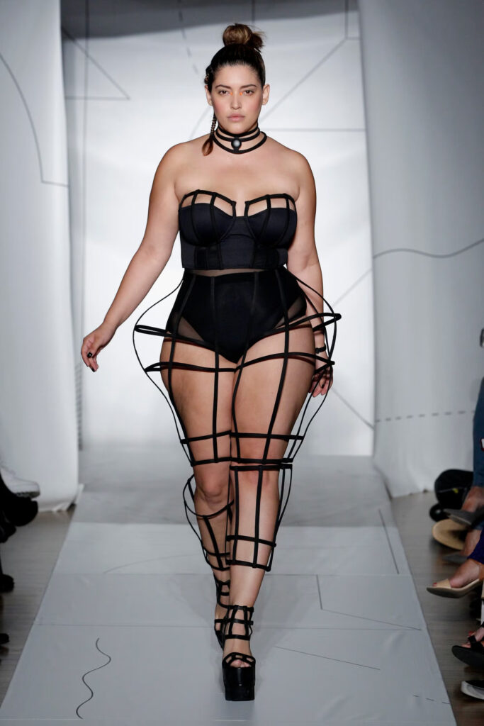Denise Bidot Height, Net Worth, Husband, Wiki, Age, Parents, Modeling and Career Denise Bidot started her profession as a make-up artist earlier than being located through a photographer who stimulated her to pursue modeling.