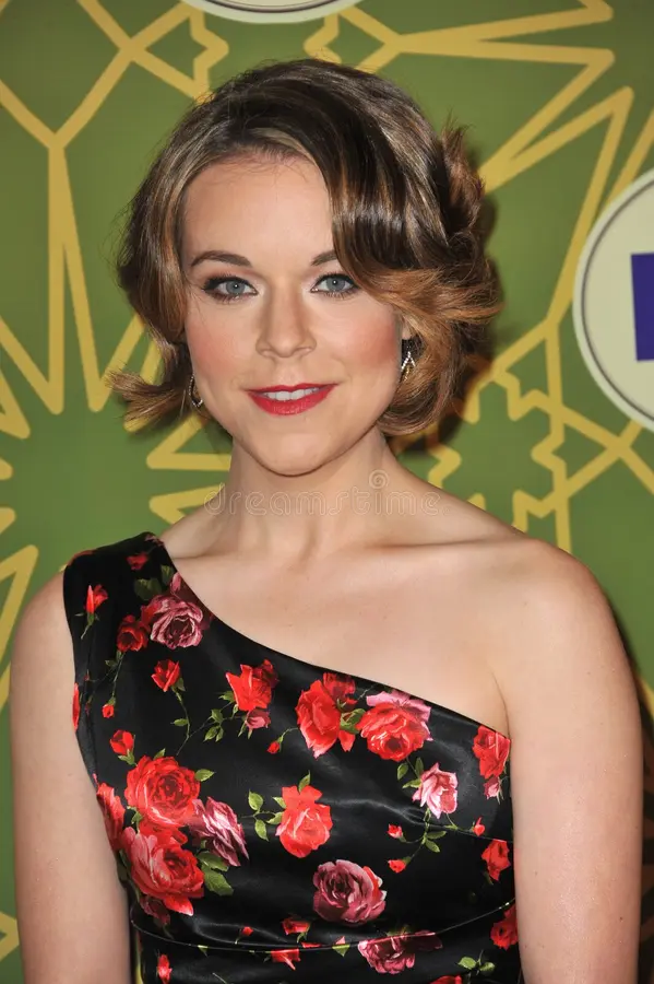 Tina Majorino Net Worth, Husband, Wiki, Age, Height, Parents, Movies and Career Tina Majorino Hollywood profession started with her early roles as a infant performer in the 1990s.