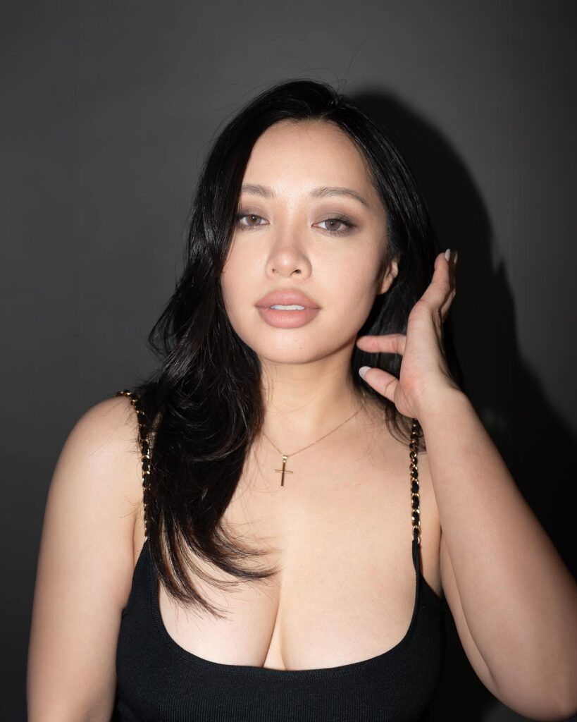Michelle Phan Net Worth, Husband, Wiki, Age, Height, Parents, Makeup and Career Michelle Phan launched her YouTube channel in 2006 at some point of her first semester at Ringling College of Art and Design.
