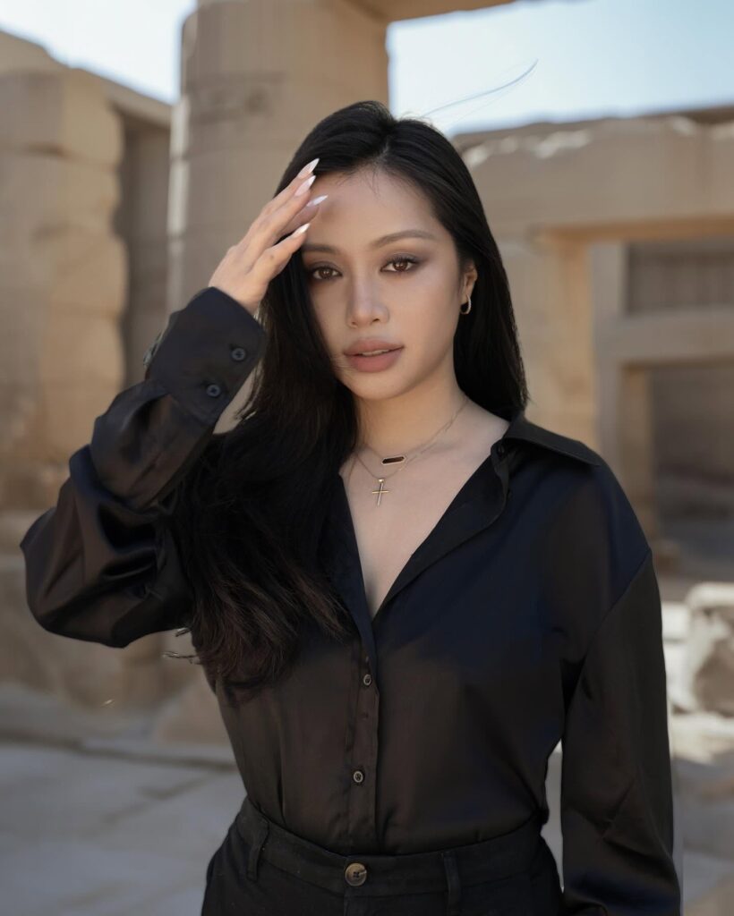 Michelle Phan Net Worth, Husband, Wiki, Age, Height, Parents, Makeup and Career Michelle Phan trip commenced in 2005 with a non-public weblog the place she shared make-up tutorials.