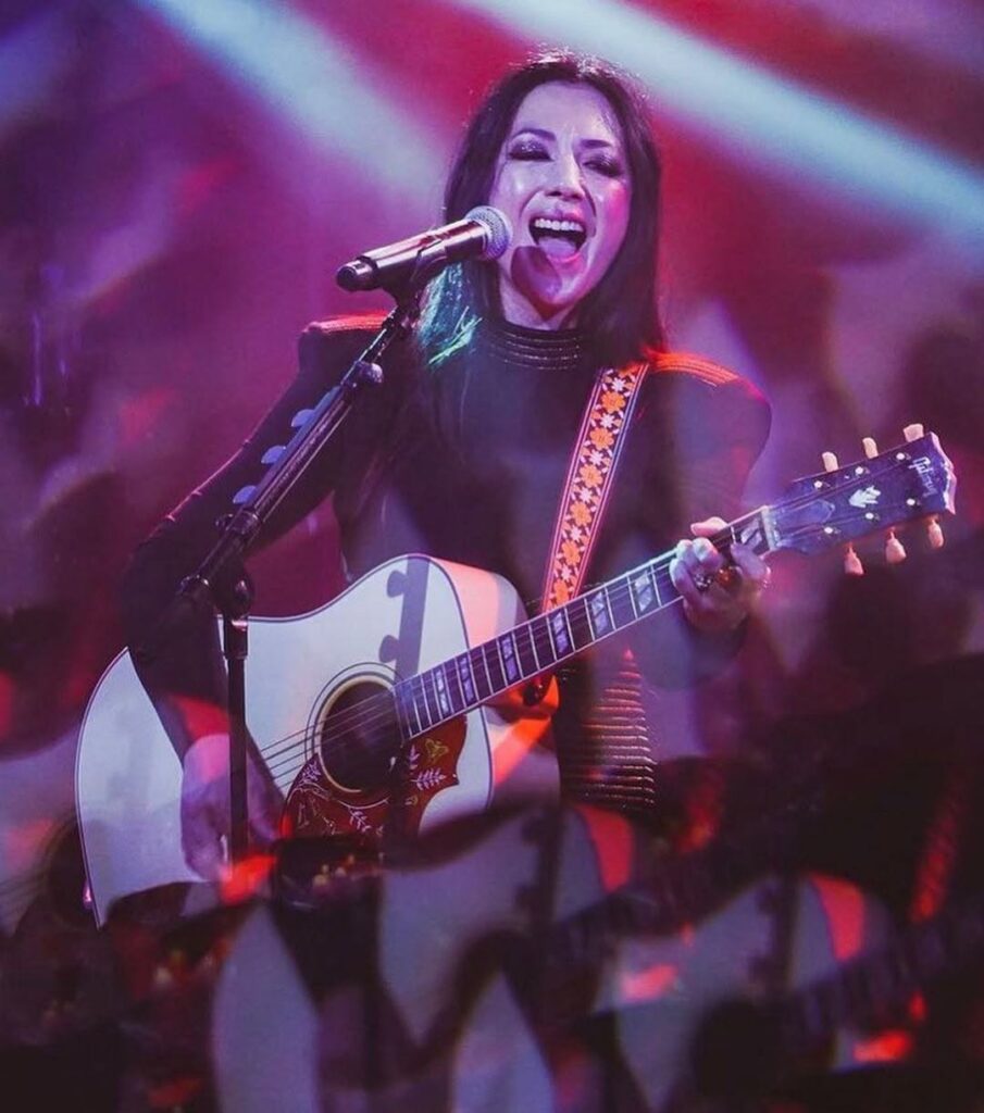 Michelle Branch Net Worth, Husband, Wiki, Age, Height, Parents, Songs and Career Michelle Branch Top 10 Best Songs Ranked