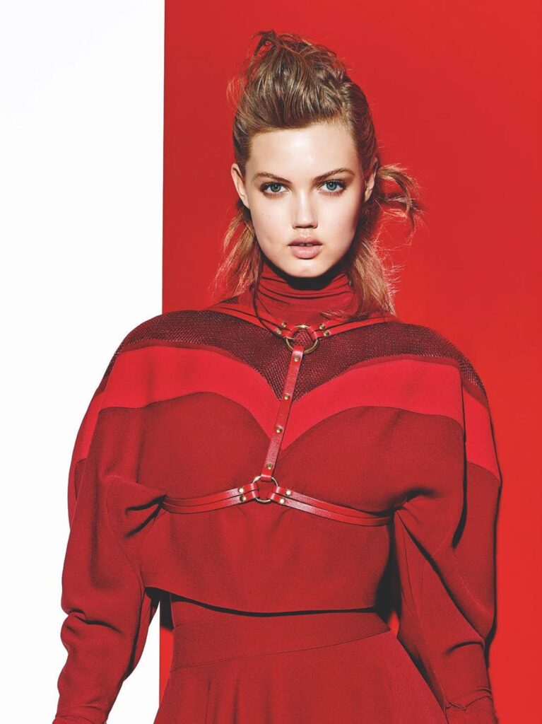 Lindsey Wixson Net Worth, Husband, Wiki, Age, Height, Parents, Modeling and Career Lindsey Wixson's step forward in Hollywood got here at the age of 15 when she was once found with the aid of a intelligence scout.
