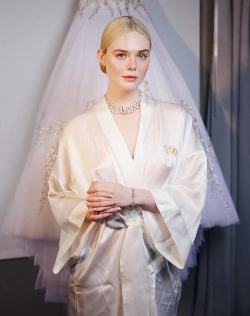 Elle Fanning Net Worth, Husband, Wiki, Age, Height, Parents, Movies and Career Elle Fanning was once three years old, she started out acting. She portrayed her older sister Dakota’s youthful self in the films I Am Sam and the miniseries Taken.
