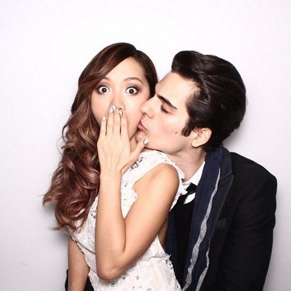 Michelle Phan Net Worth, Husband, Wiki, Age, Height, Parents, Makeup and Career Michelle Phan has been in a long-term relationship with Dominique Capraro, a Swiss mannequin and dancer, seeing that 2010.