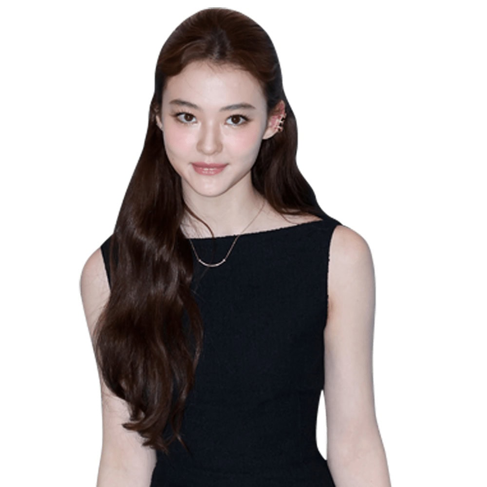 Ella Gross Net Worth, Boyfriend, Wiki, Age, Height, Movies, Songs and Career Ella Gross Top 10 Best Songs