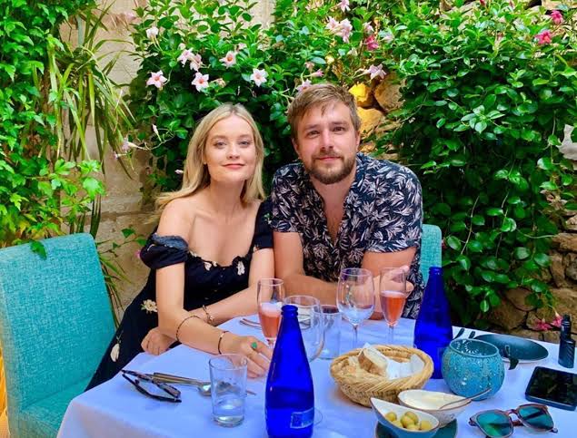 Laura Whitmore Net Worth, Husband, Wiki, Age, Height, Parents, TV Personality and Career Laura Whitmore is married to Scottish comic Iain Stirling.