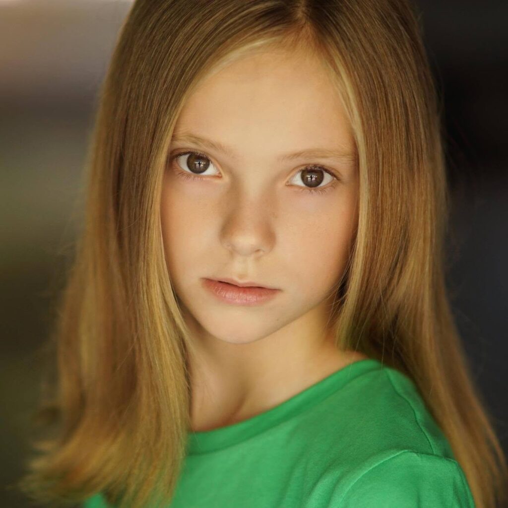Sophie Grace Net Worth, Husband, Wiki, Age, Height, Parents, Movies and Career Sophie Grace Net Worth $1 Million