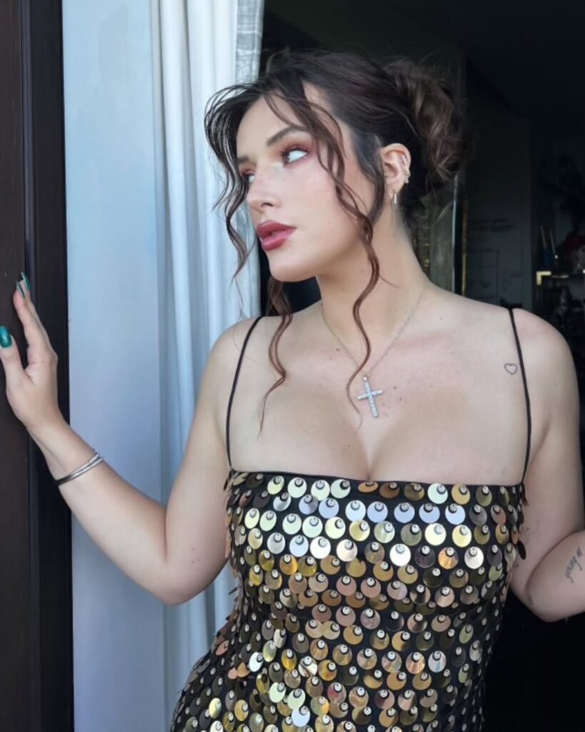 Bella Thorne Net Worth, Husband, Wiki, Age, Height, Parents, Movies and Career When “Shake It Up” ended in 2013, Bella desired to ruin out of her Disney photo and discover different roles.