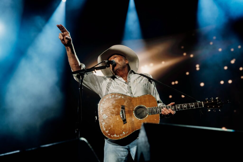 In March 2022, Jackson introduced his “One More For The Road Tour” as his farewell to full-time touring. 
