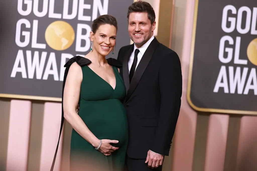 Hilary Swank Net Worth, Husband, Wiki, Age, Height, Parents, Movies and Career Hilary Swank is married to entrepreneur Philip Schneider, with whom she tied the knot on August 18, 2018, in an intimate ceremony set amongst the redwood bushes in California.