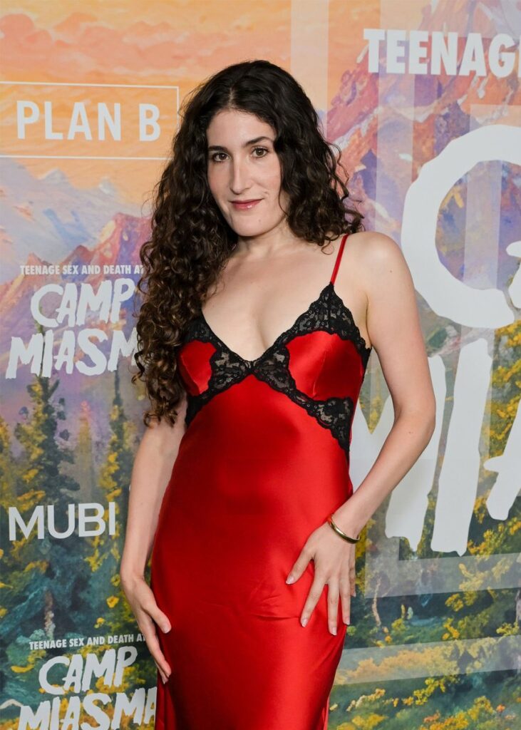 Kate Berlant Net Worth, Husband, Wiki, Age, Height, Parents, Movies and Career Kate Berlant commenced her profession as a teenager, performing stand-up at 17 in the basement of her excessive college and later at open mics at the Laugh Factory.