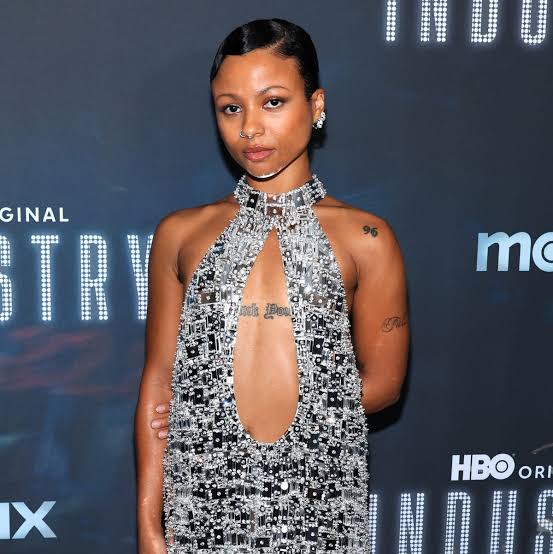 Myha’la Herrold height is 5 feet 1 inch (1.55 m) and weight is 50 kilograms (110 lbs). 