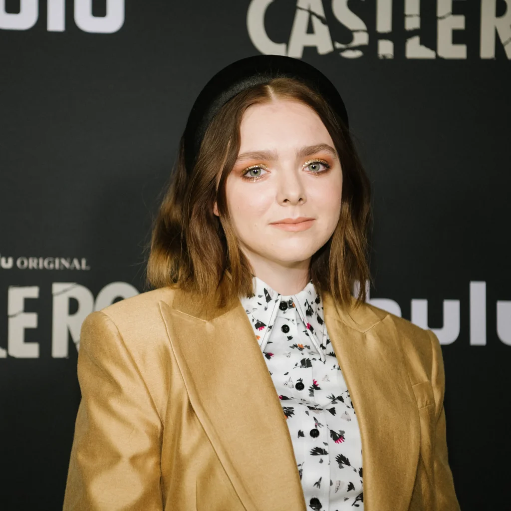 Elsie Fisher Net Worth, Husband, Wiki, Age, Height, Parents, Movies and Career Elsie Fisher Hollywood profession commenced with her early voice performing roles, which shortly led to her focus as a proficient younger actress.